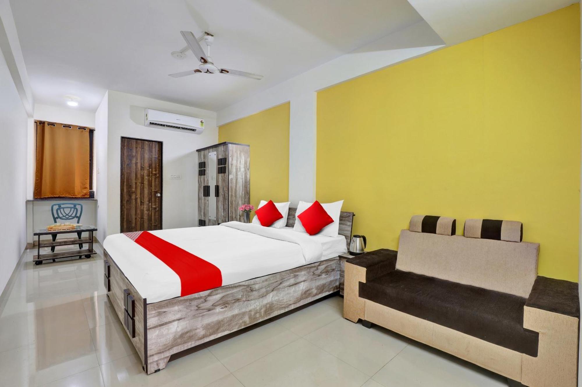 Fabhotel Relax กันตินาการ์ ภายนอก รูปภาพ