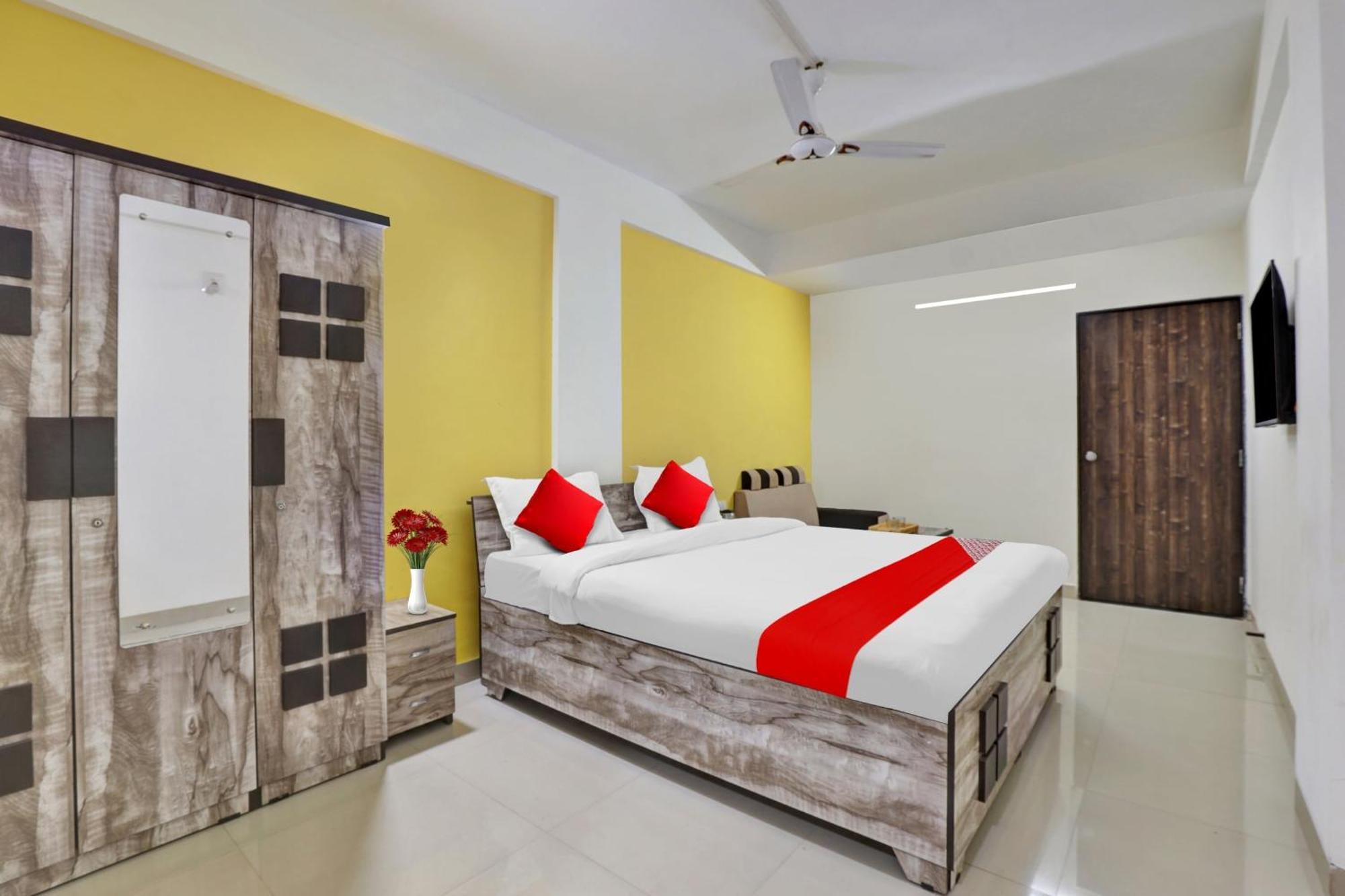 Fabhotel Relax กันตินาการ์ ภายนอก รูปภาพ