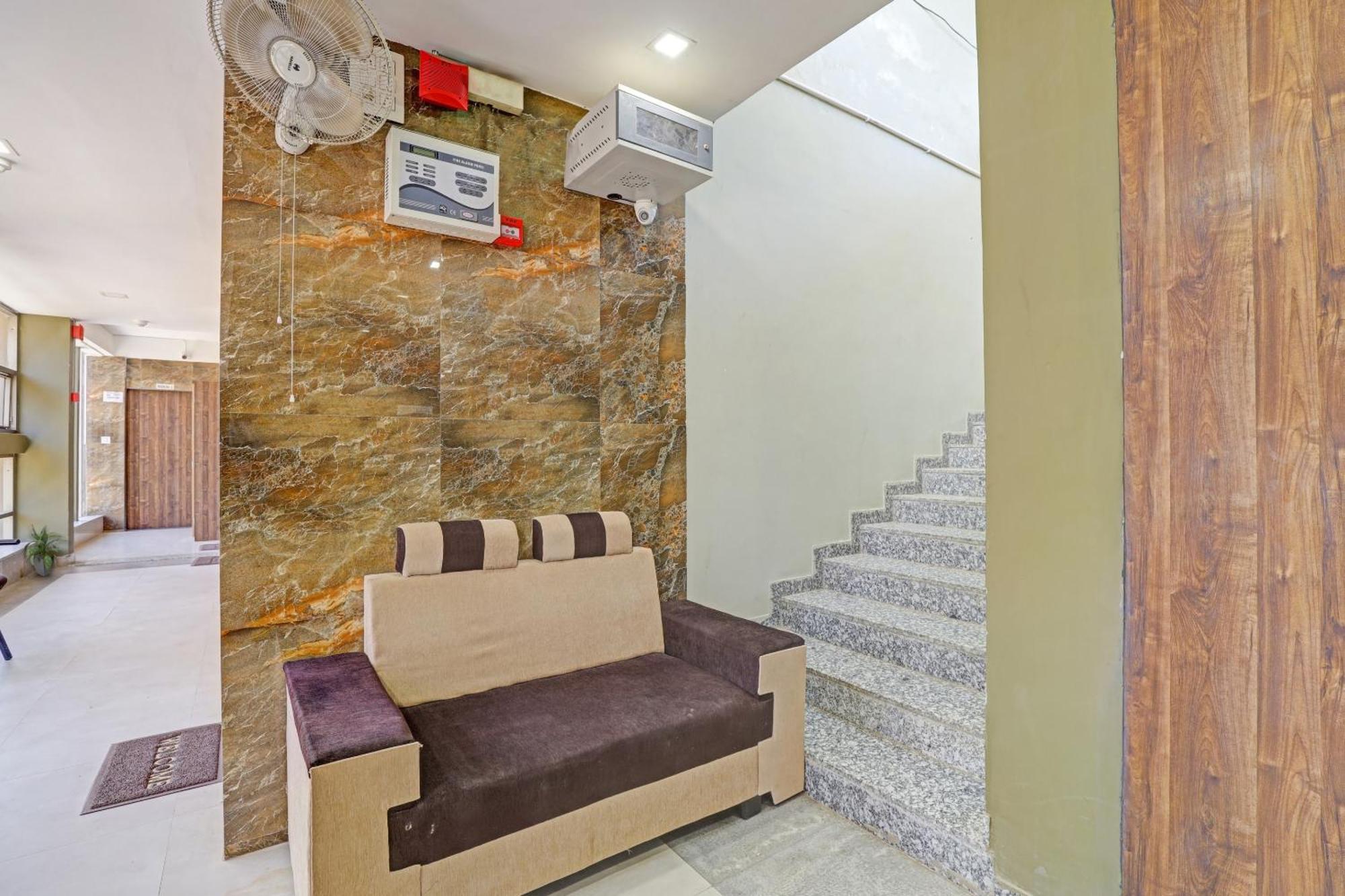 Fabhotel Relax กันตินาการ์ ภายนอก รูปภาพ