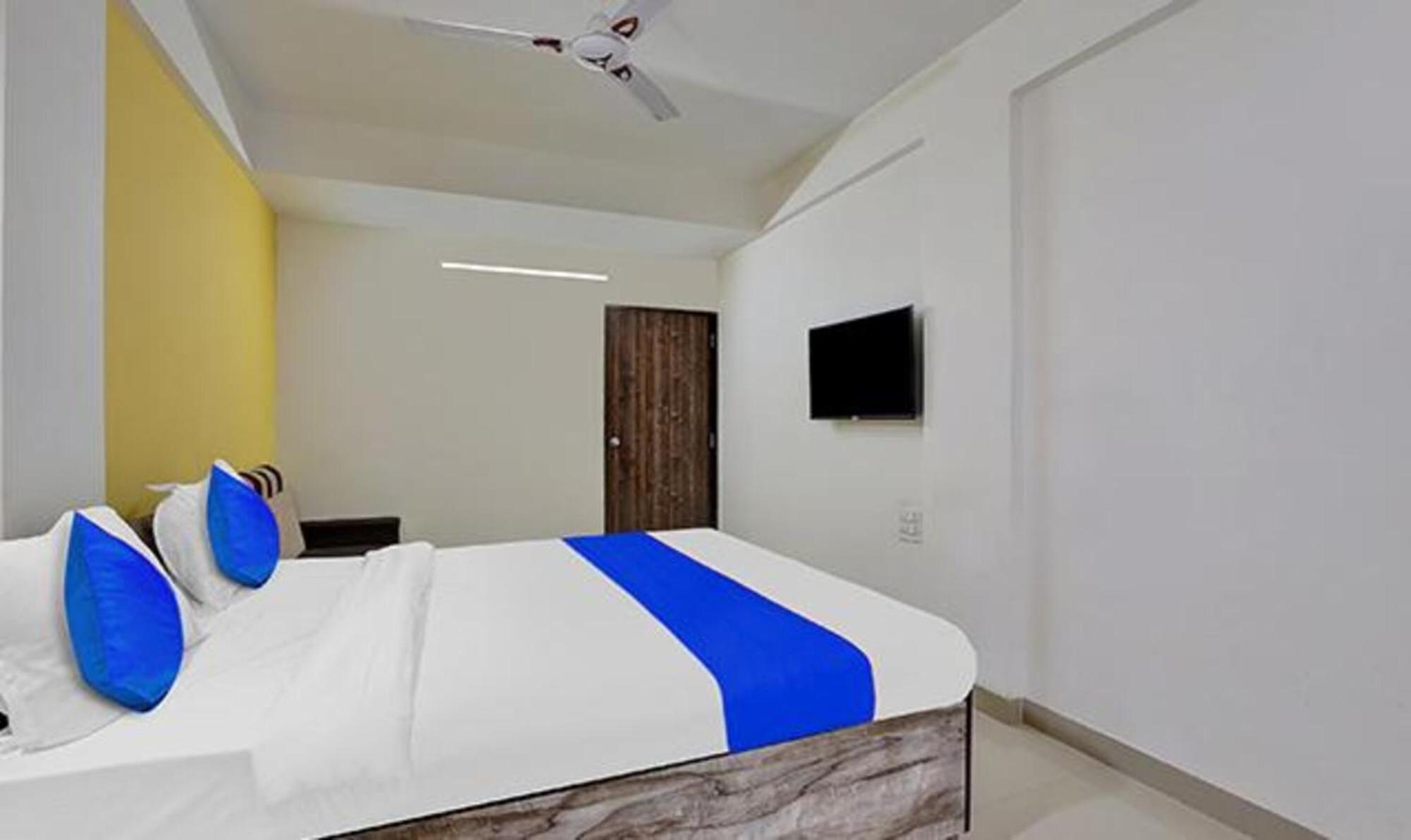 Fabhotel Relax กันตินาการ์ ภายนอก รูปภาพ