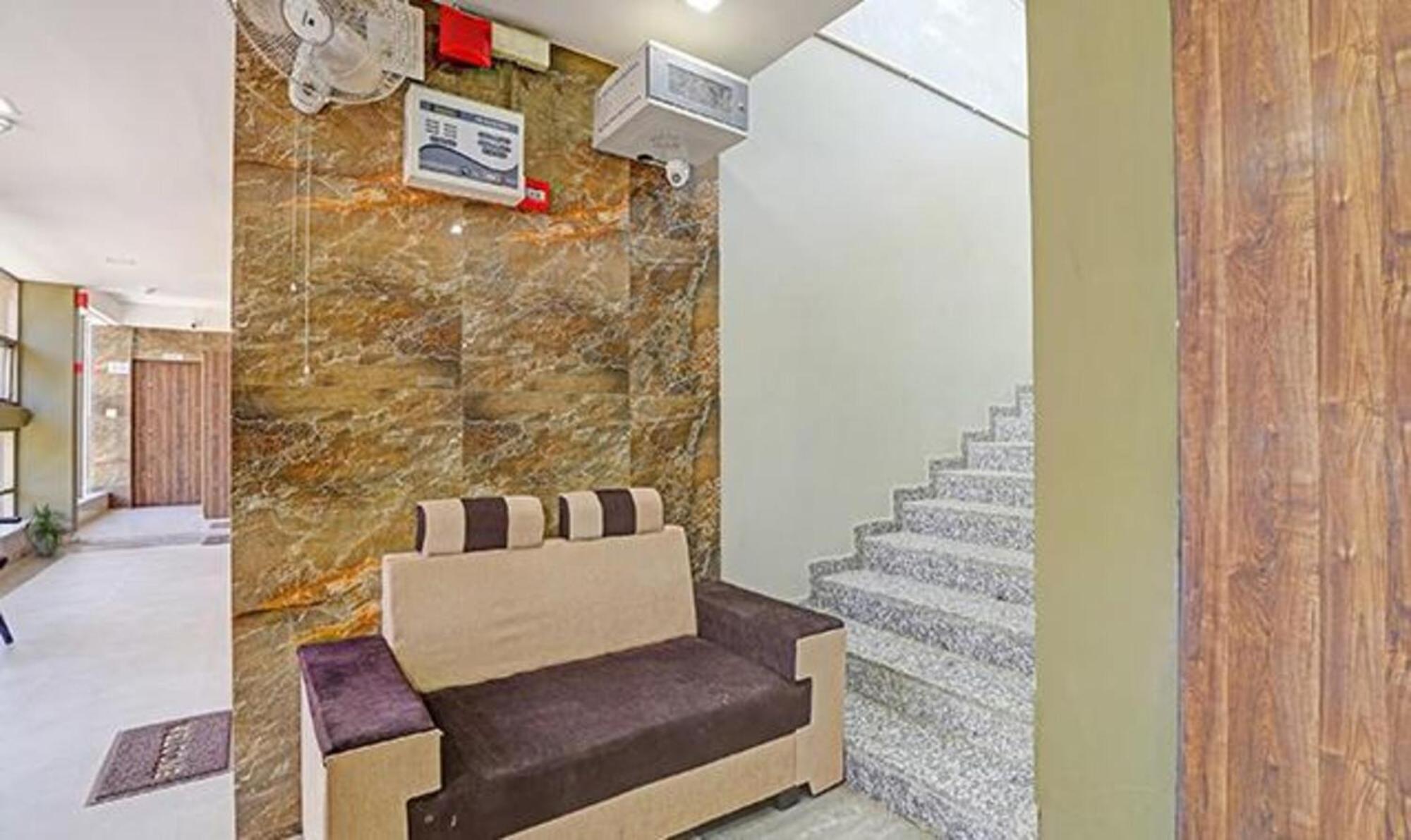 Fabhotel Relax กันตินาการ์ ภายนอก รูปภาพ